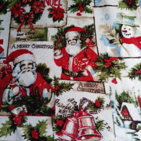 Vintage Themed Christmas Blanket - Picture 2 of 3